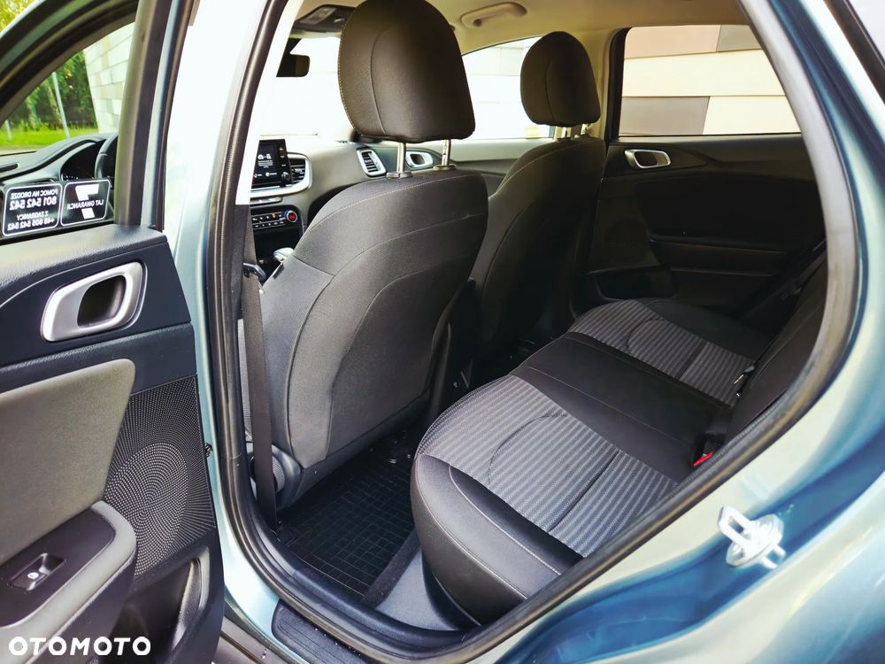 Kia XCeed 1.5 T-GDI M DCT - 16