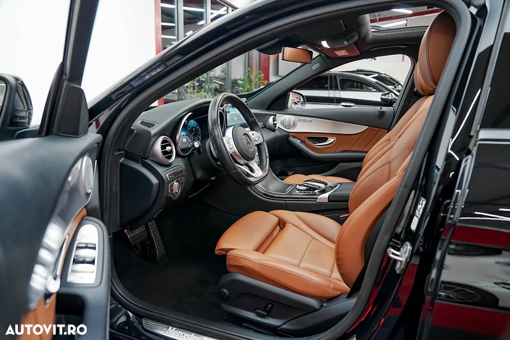 Mercedes-Benz C 300 9G-TRONIC AMG Line - 4