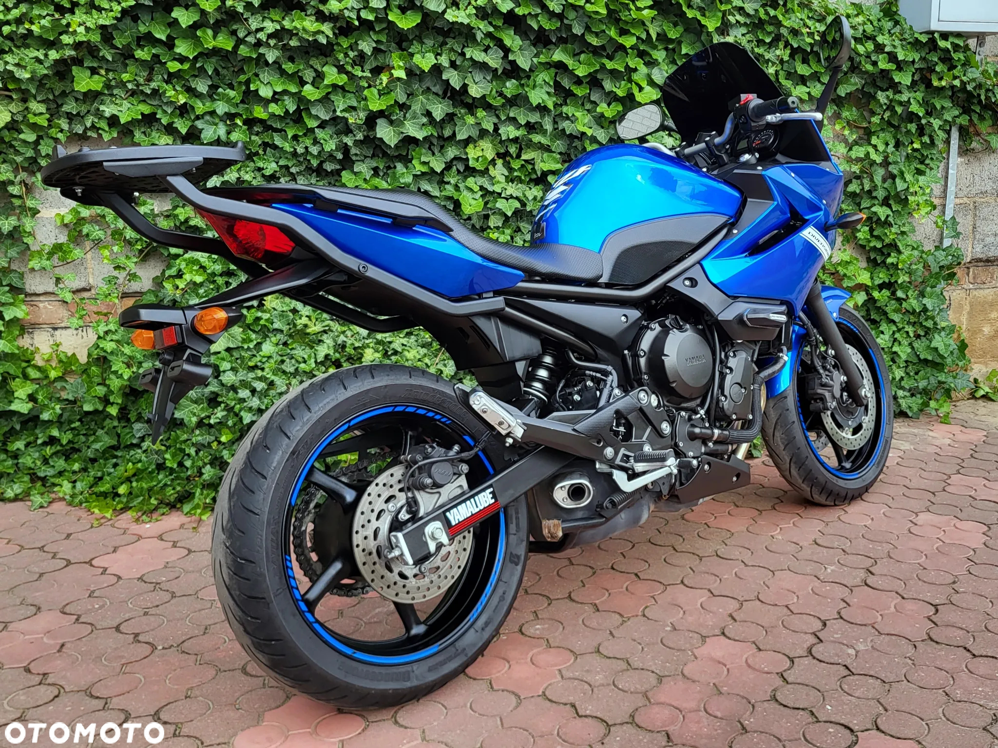 Yamaha XJ - 3