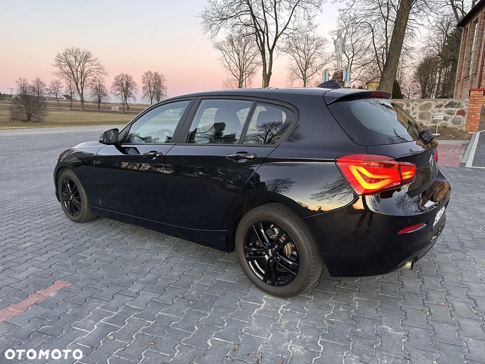 BMW Seria 1 116i - 10