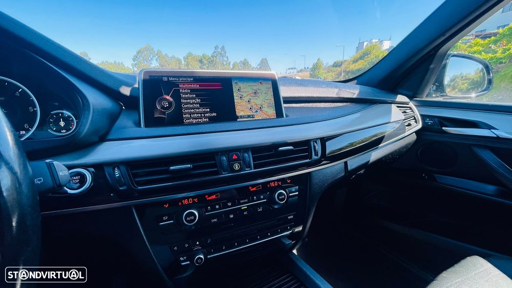 BMW X5 25 d sDrive Comfort 7L - 22