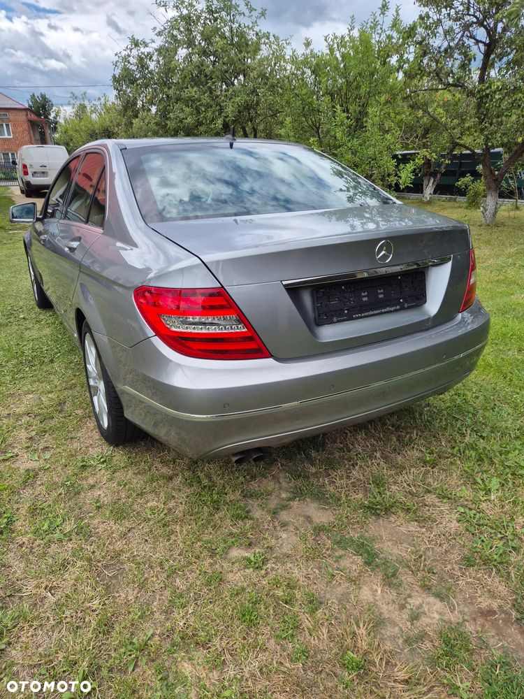 Mercedes-Benz Klasa C 180 7G-TRONIC - 7