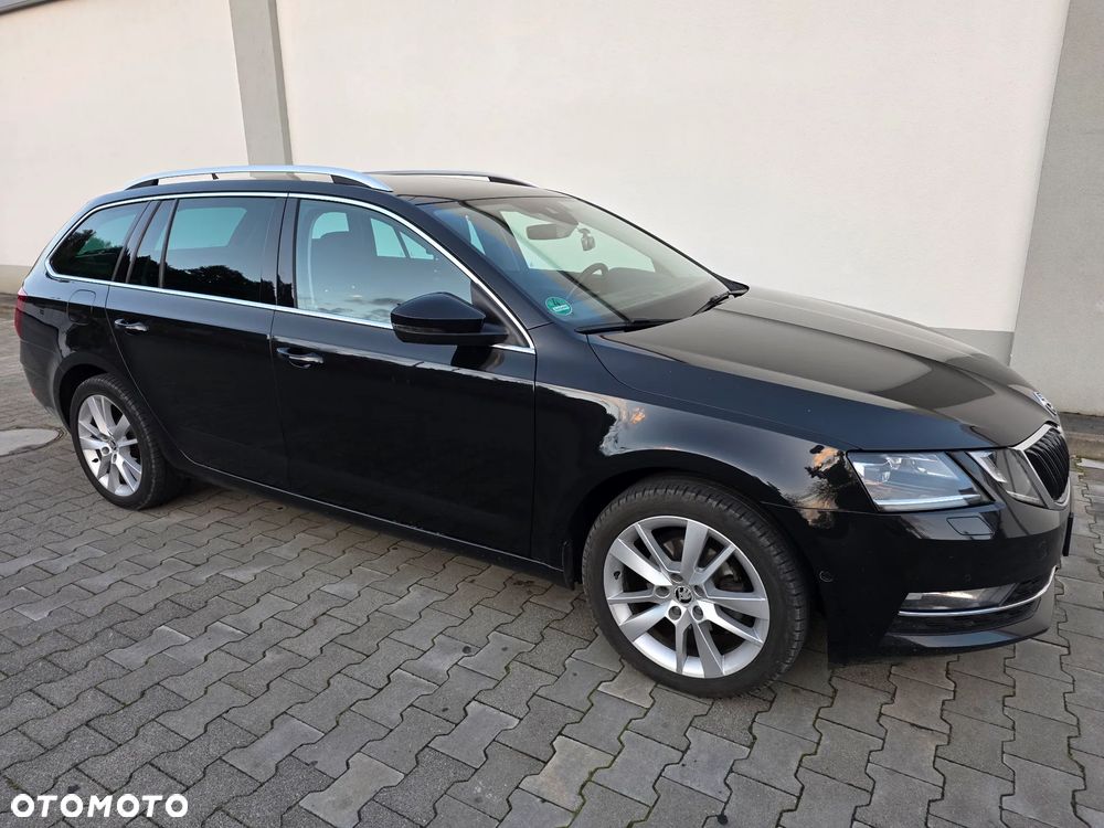 Skoda Octavia 1.6 TDI DSG Premium Edition - 2