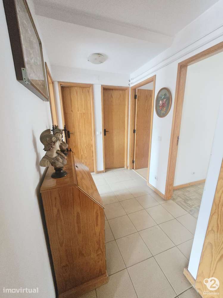 Apartamento T3 no Porto ( Lordelo do Ouro ) - Grande imagem: 5/19