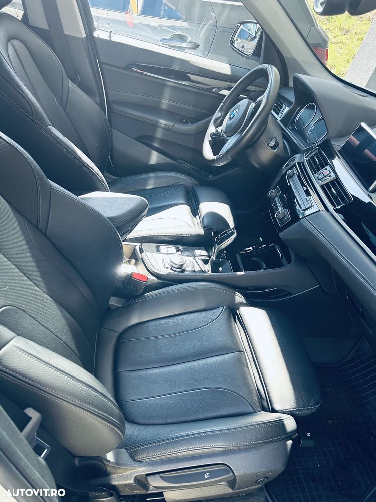 BMW X1 xDrive20i AT - 4