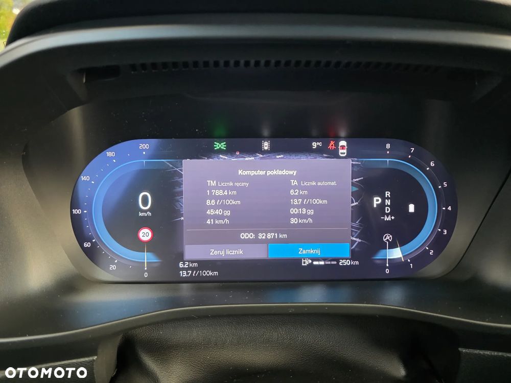 Volvo XC 40 B4 Ultimate Dark - 18