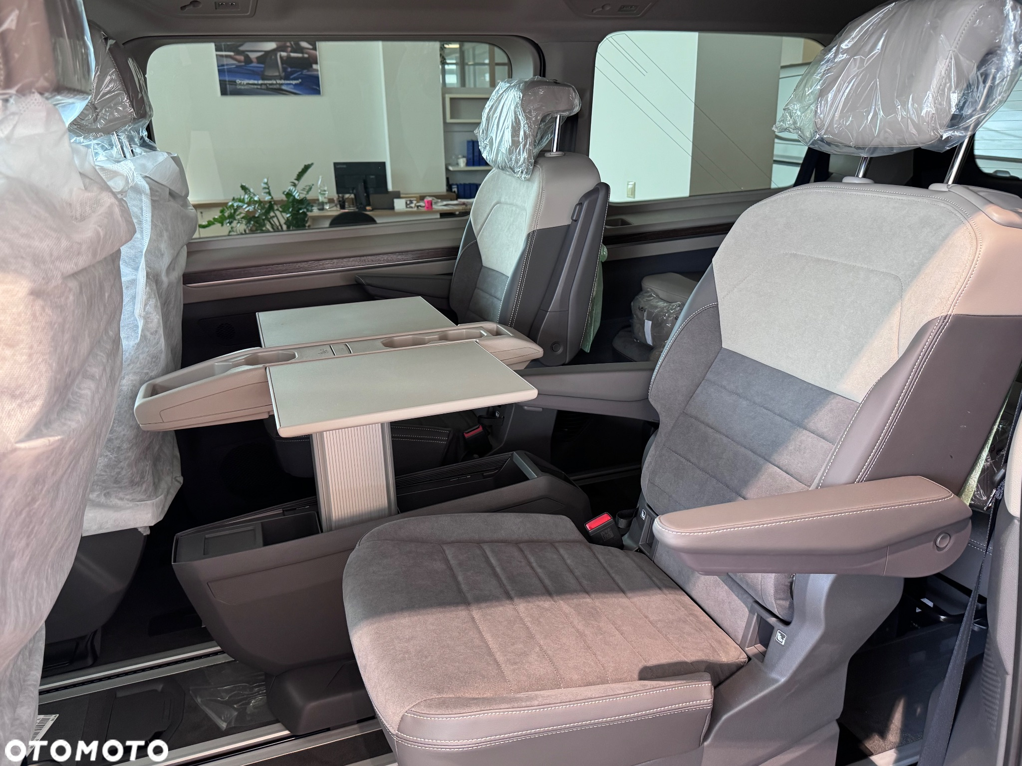 Volkswagen Multivan 2.0 TSI L2 Style DSG - 22
