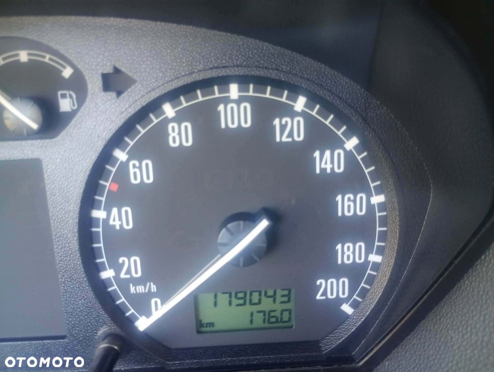Skoda Fabia - 5