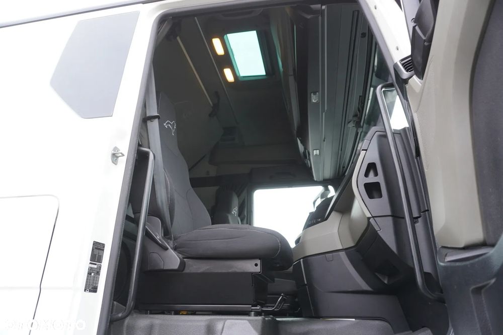 MAN TGX 18.510 E6 4x2 / Retarder / Kab. sypialna / 2023 / 4 szt - 27