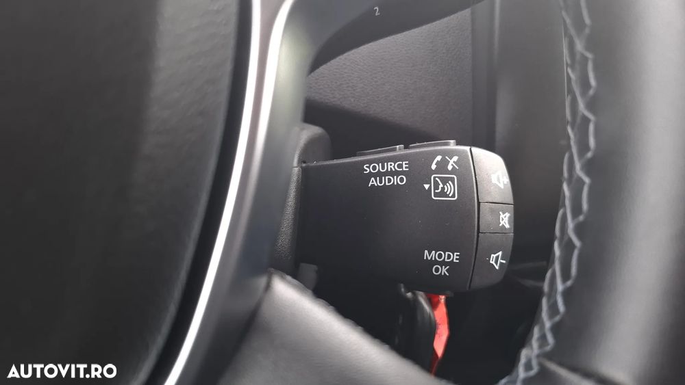 Dacia Duster 1.6 SCe Comfort - 26