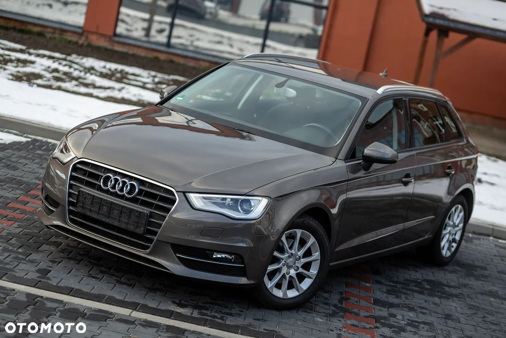 Audi A3 Sportback - 6