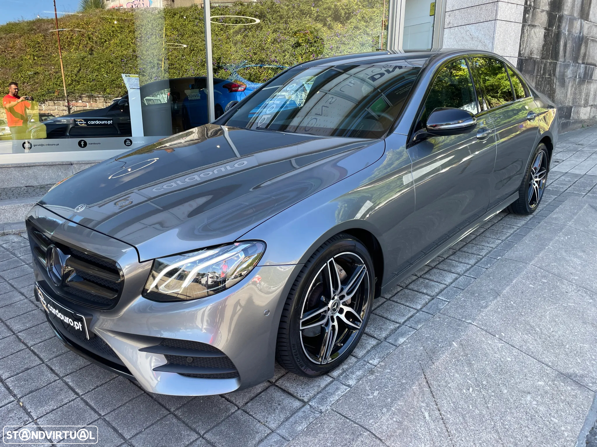 Mercedes-Benz E 220 d AMG - 2