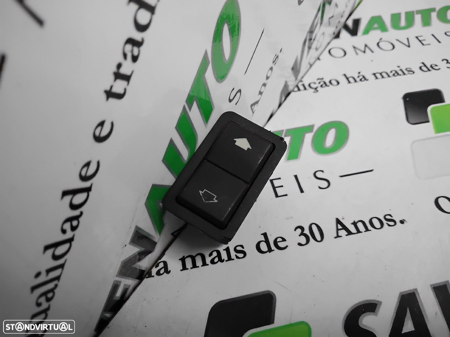 Botão / Botões / Comutador Vidro Dto Bmw 5 (E39) - 3