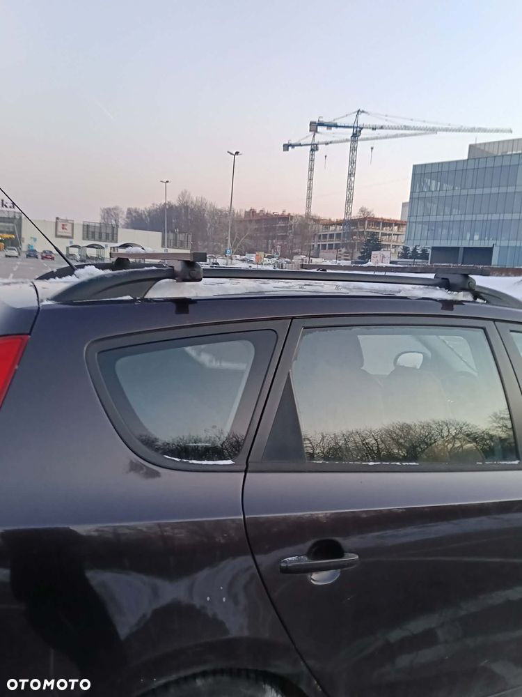 Hyundai i30 1.6 Classic - 11