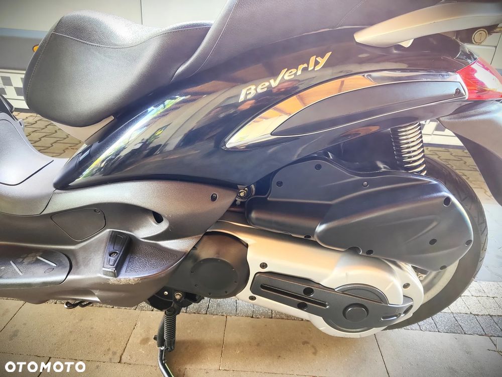 Piaggio Beverly - 4