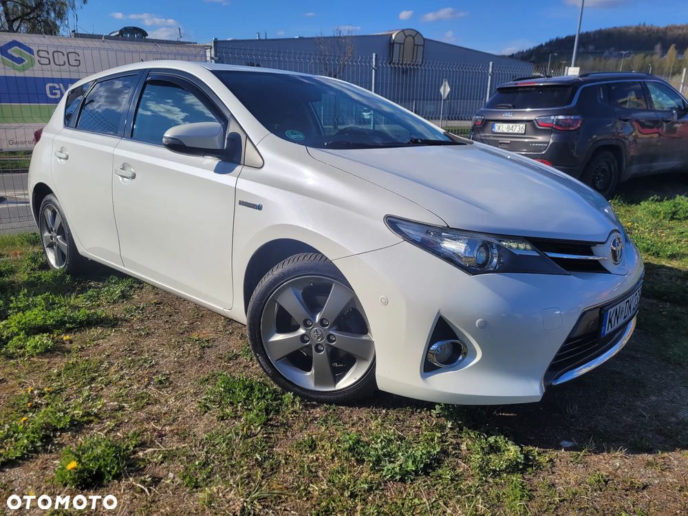 Toyota Auris 1.8 HSD Luna - 7