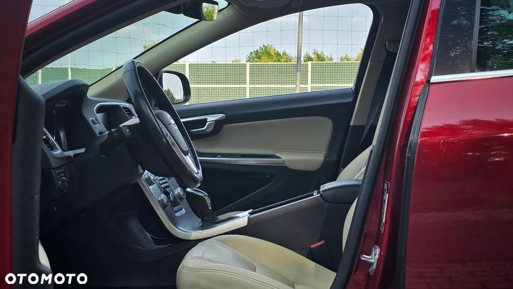 Volvo S60 T5 Geartronic Summum - 14