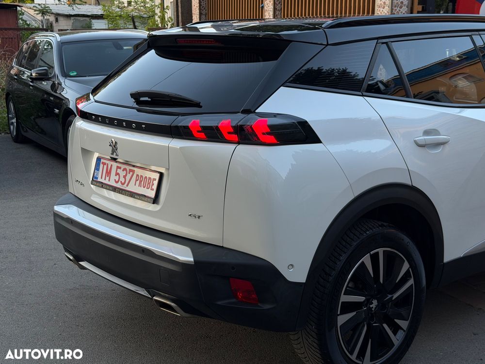 Peugeot 2008 1.2 L PureTech STT EAT8 GT Line - 34