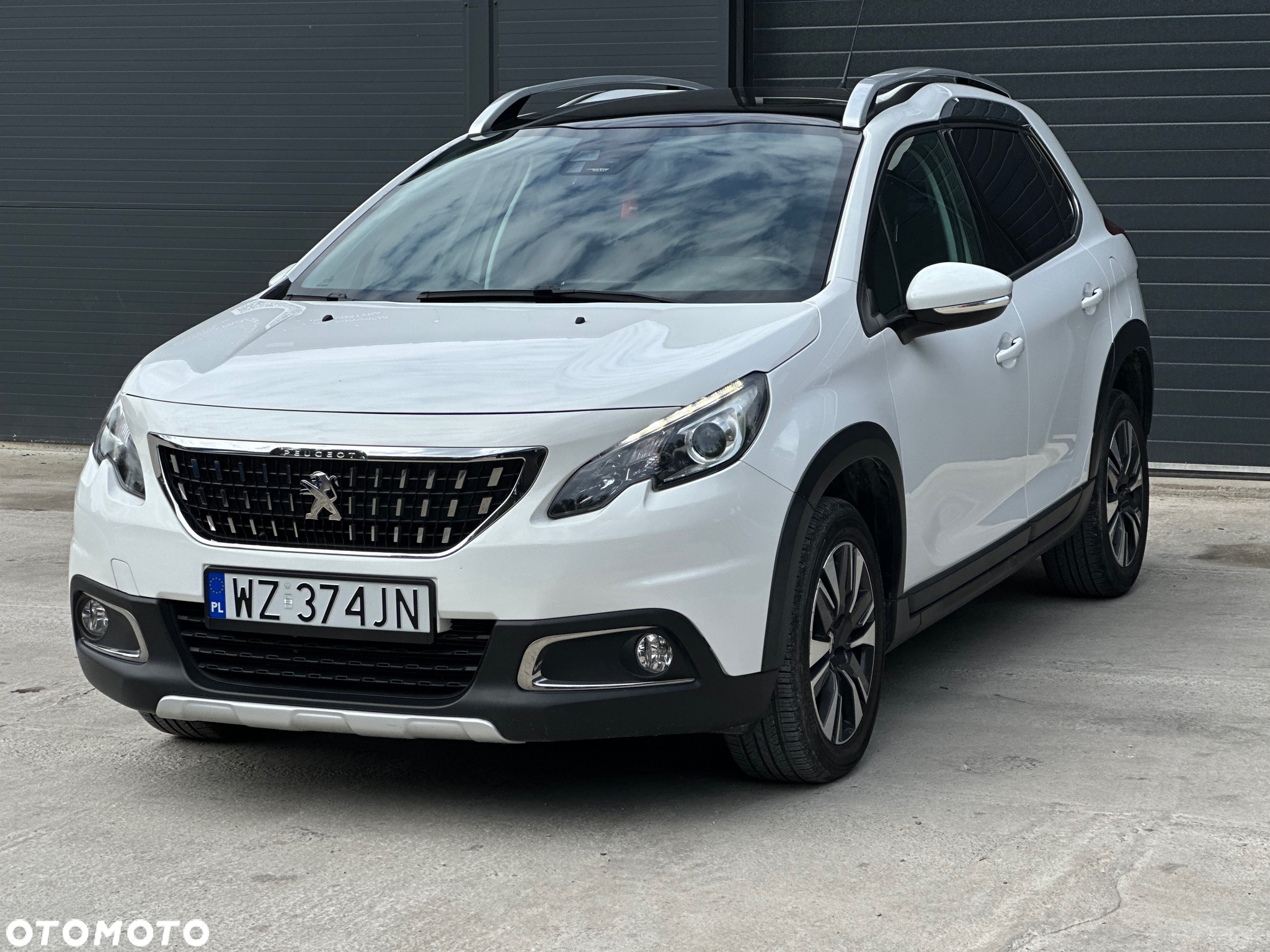 Peugeot 2008 - 4