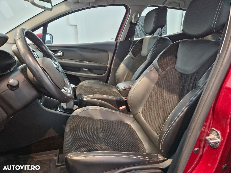 Renault Clio TCe Intens - 19
