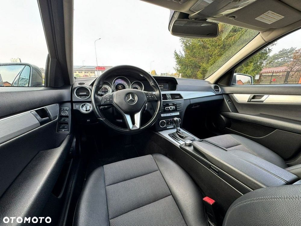 Mercedes-Benz Klasa C 180 CDI 7G-TRONIC Avantgarde Edition - 25