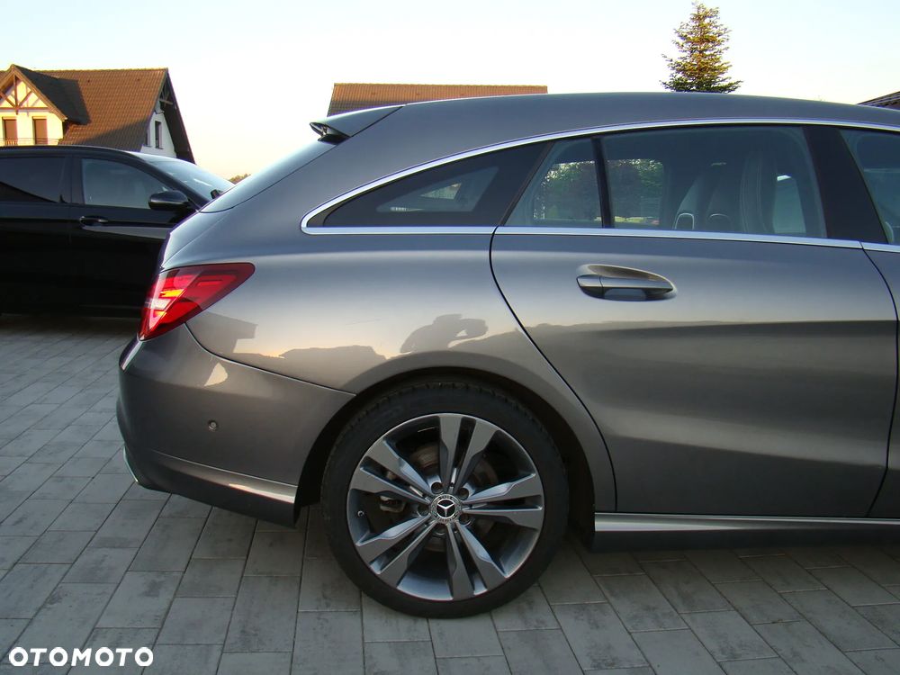 Mercedes-Benz CLA - 10