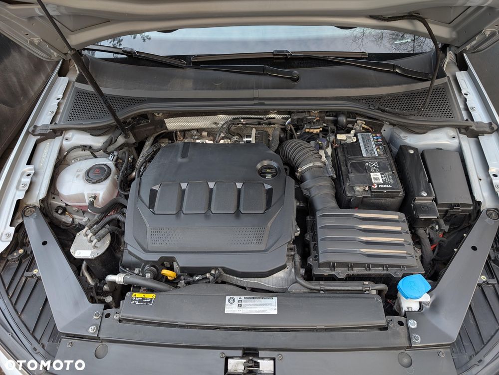 Volkswagen Passat 2.0 TDI EVO Business - 26