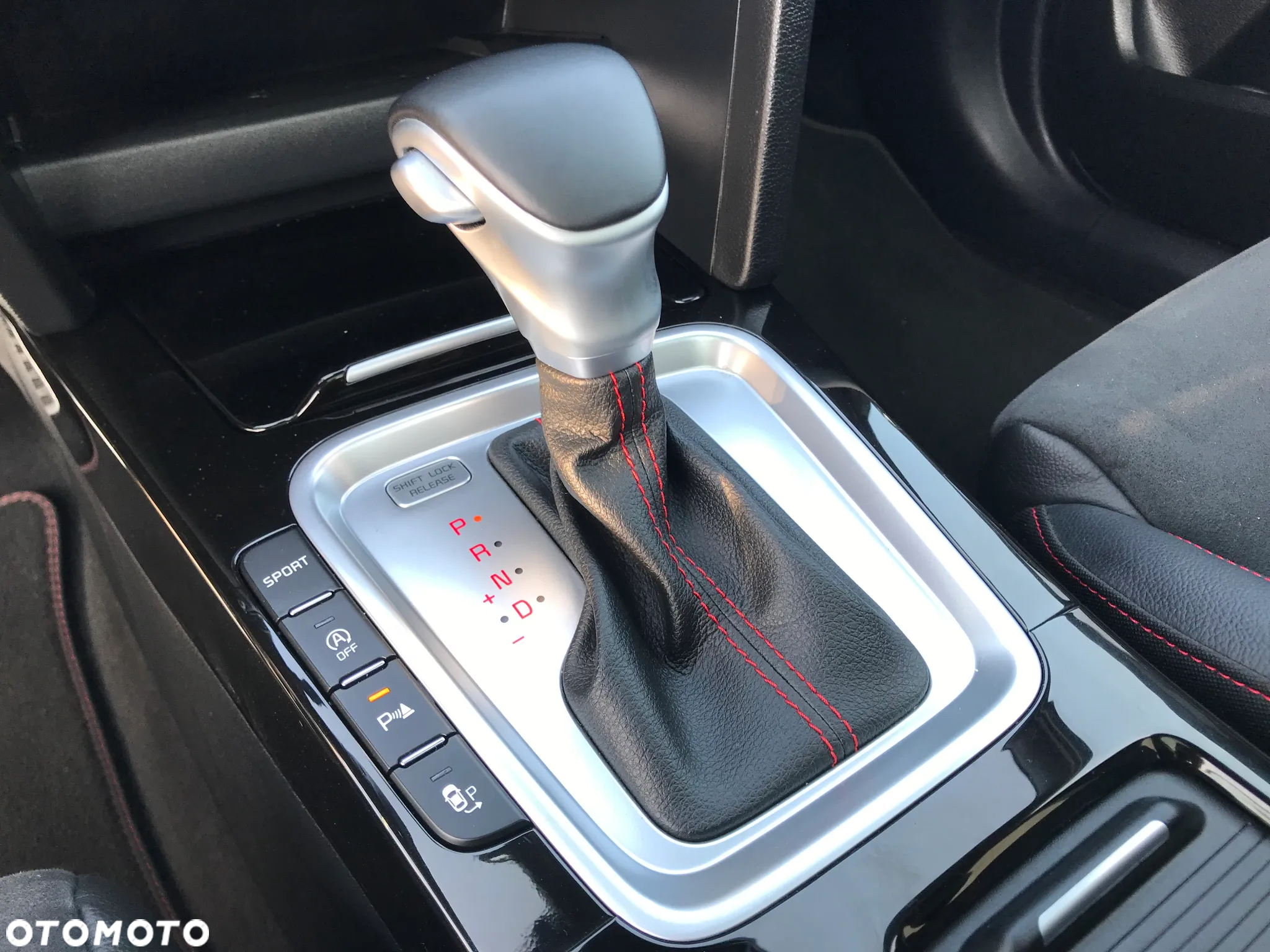 Kia ProCeed 1.6 T-GDI DCT7 OPF GT - 38