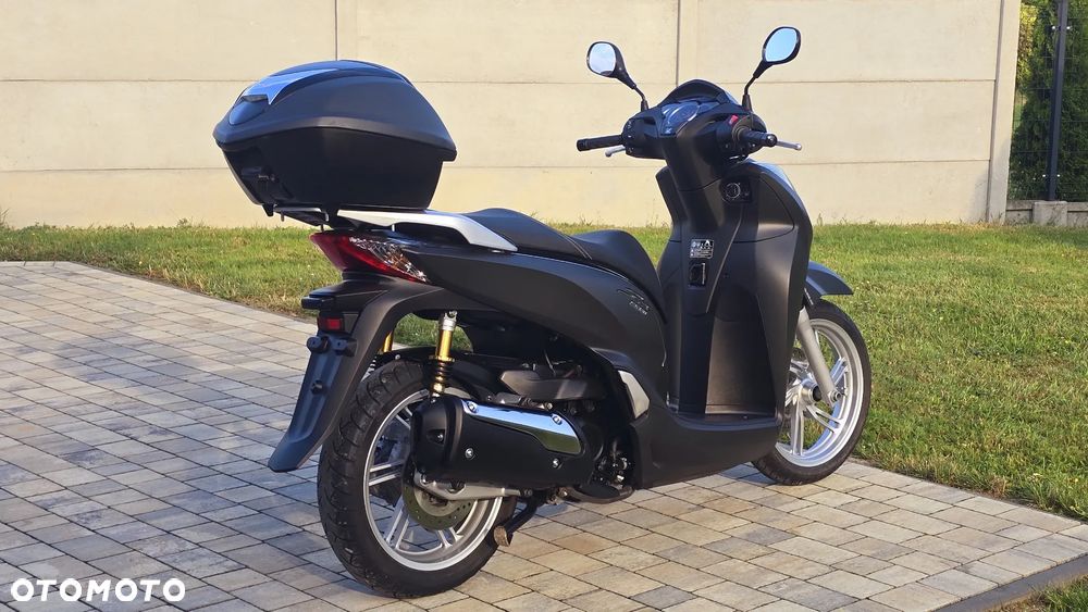 Honda SH - 5