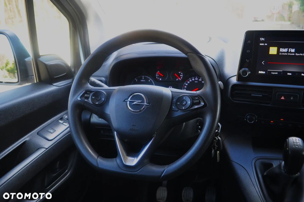 Opel COMBO E - 15