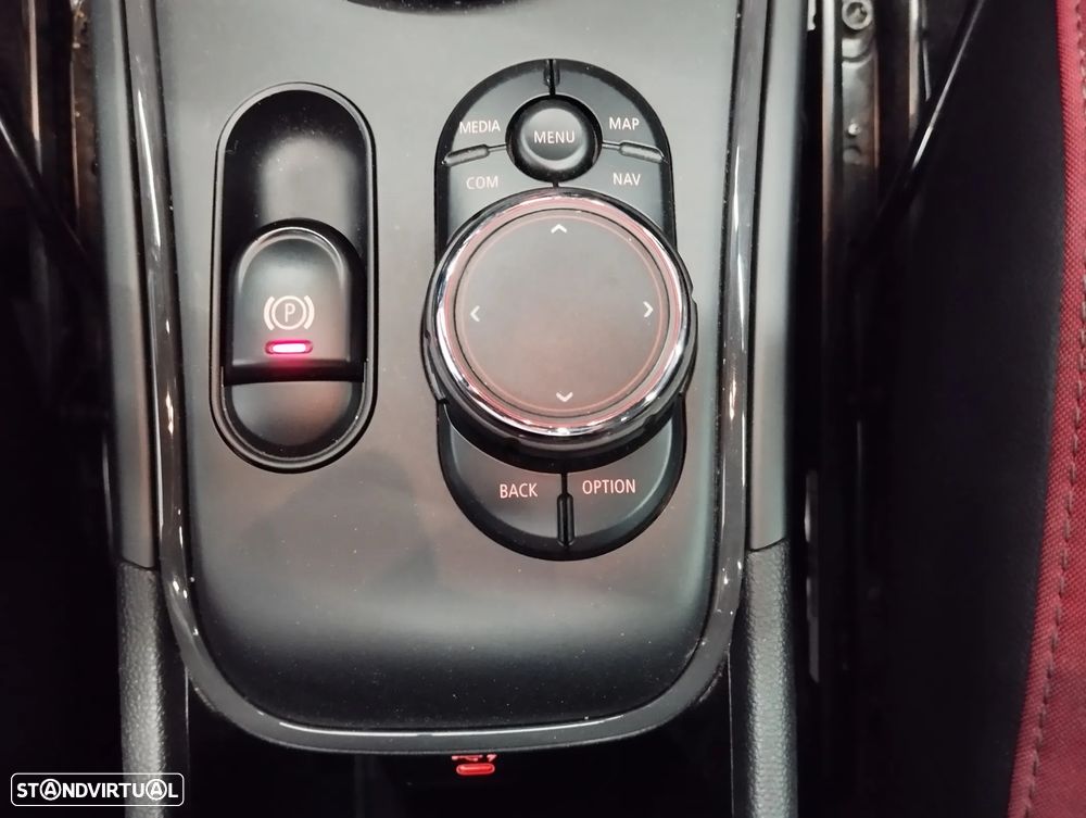 MINI Countryman Cooper SE ALL4 Auto - 42