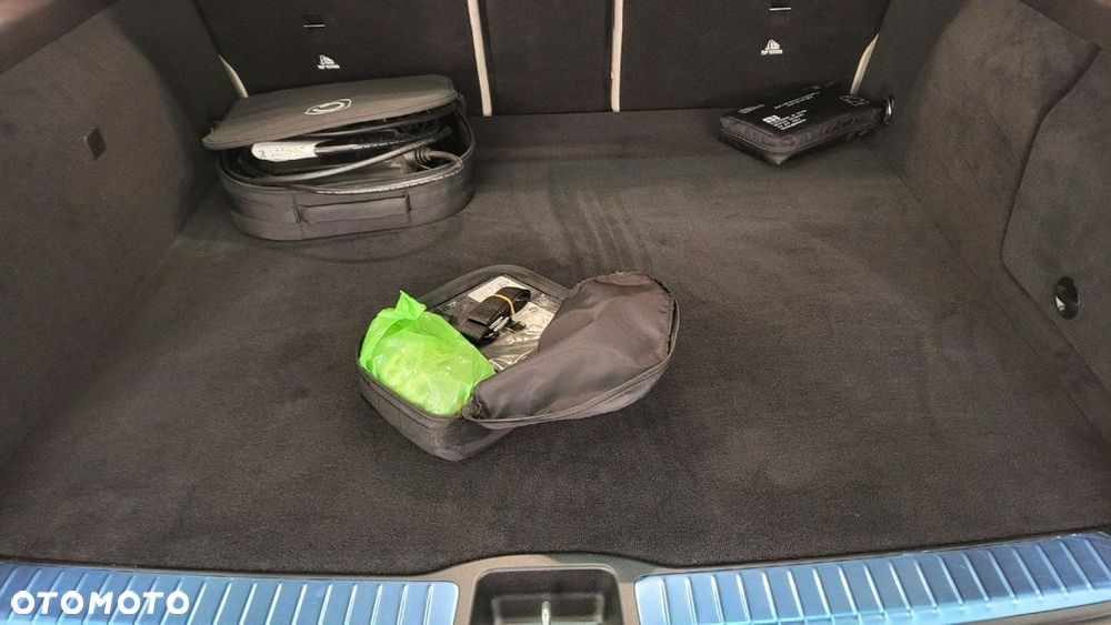 Mercedes-Benz GLE - 26