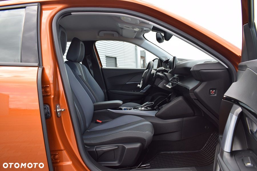 Peugeot 2008 PureTech 130 Stop&Start EAT6 Allure - 14