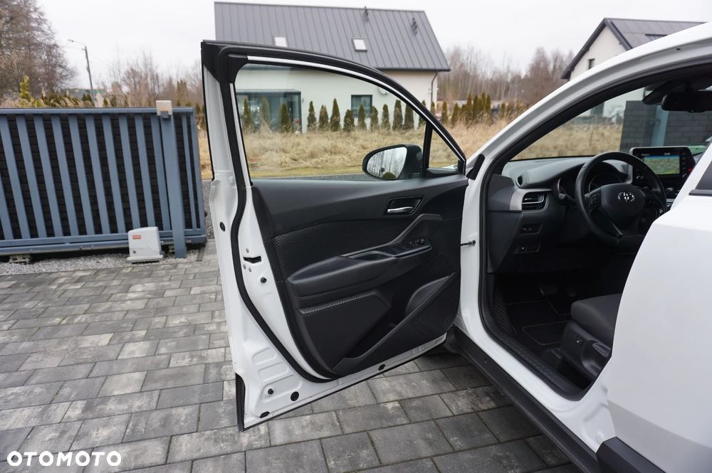 Toyota C-HR 1.8 Hybrid GPF Style - 17
