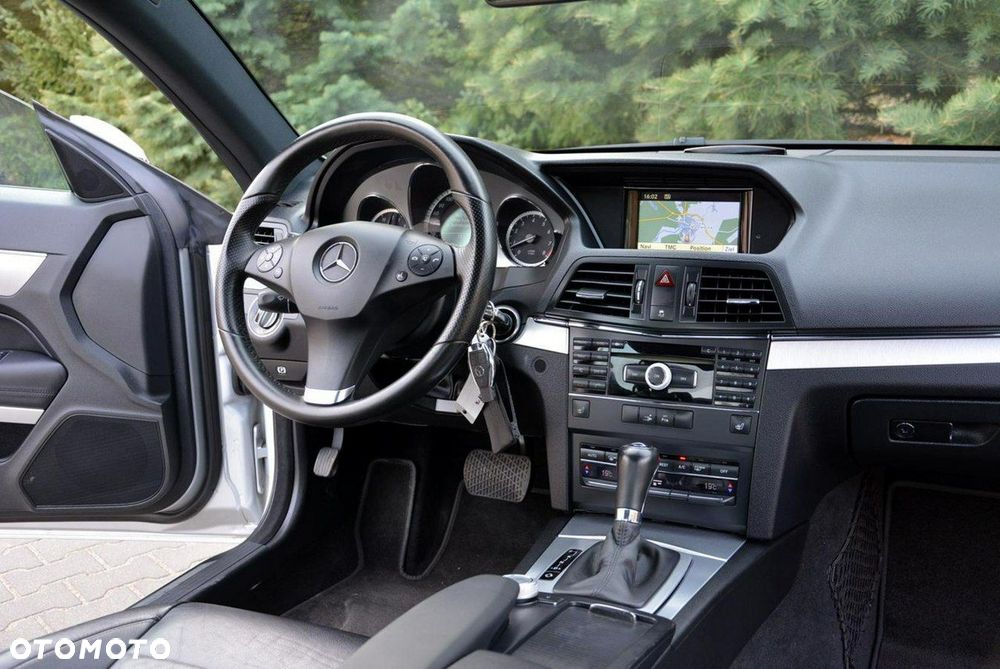 Mercedes-Benz Klasa E 350 CGI BlueEffICIENCY - 20