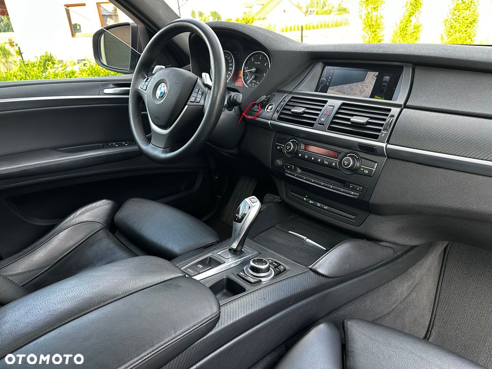 BMW X6 - 29