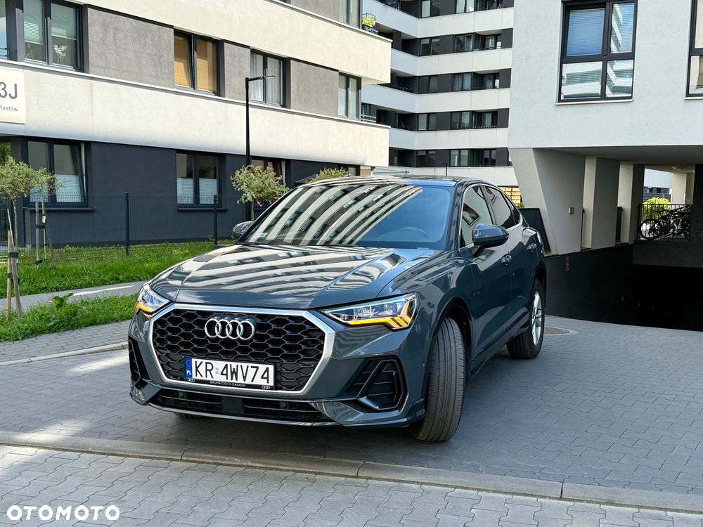 Audi Q3 Sportback - 3