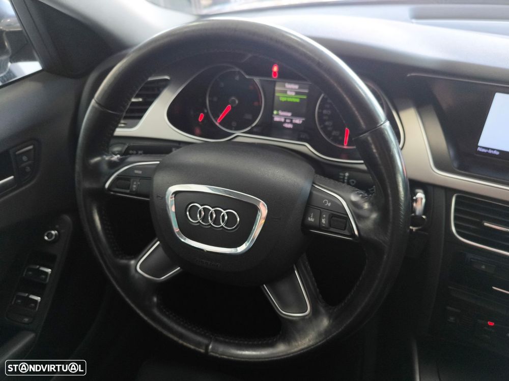 Audi A4 Avant 2.0 TDi Advance - 16