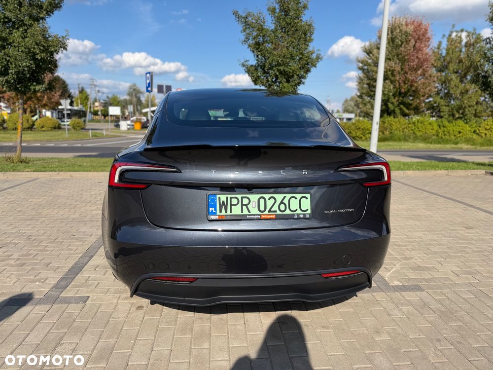 Tesla Model 3 Allradantrieb Dual Motor Performance - 10