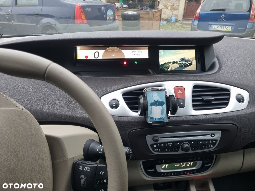 Renault Scenic - 13