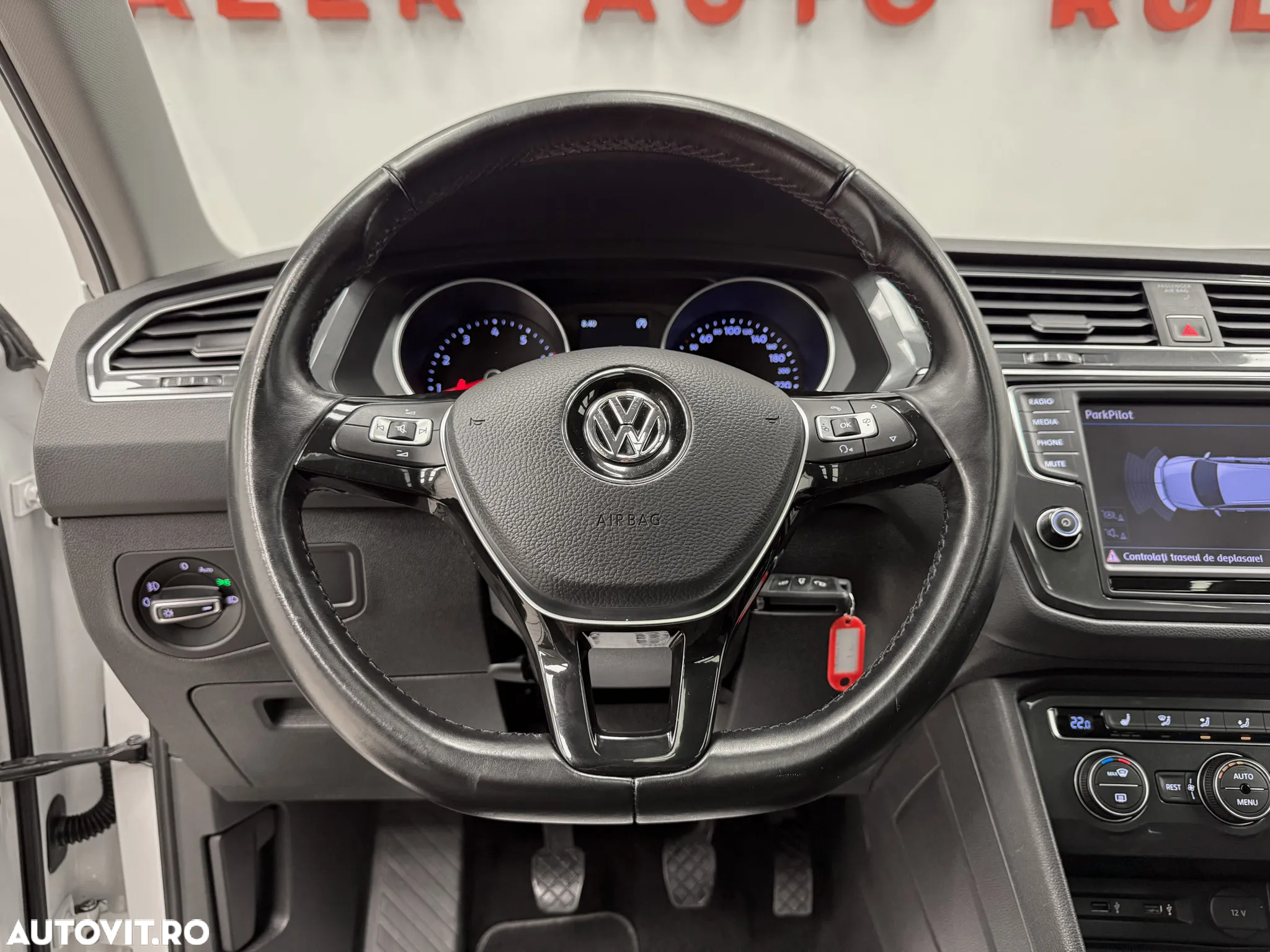 Volkswagen Tiguan 1.4 TSI (BlueMotion Technology) Comfortline - 27