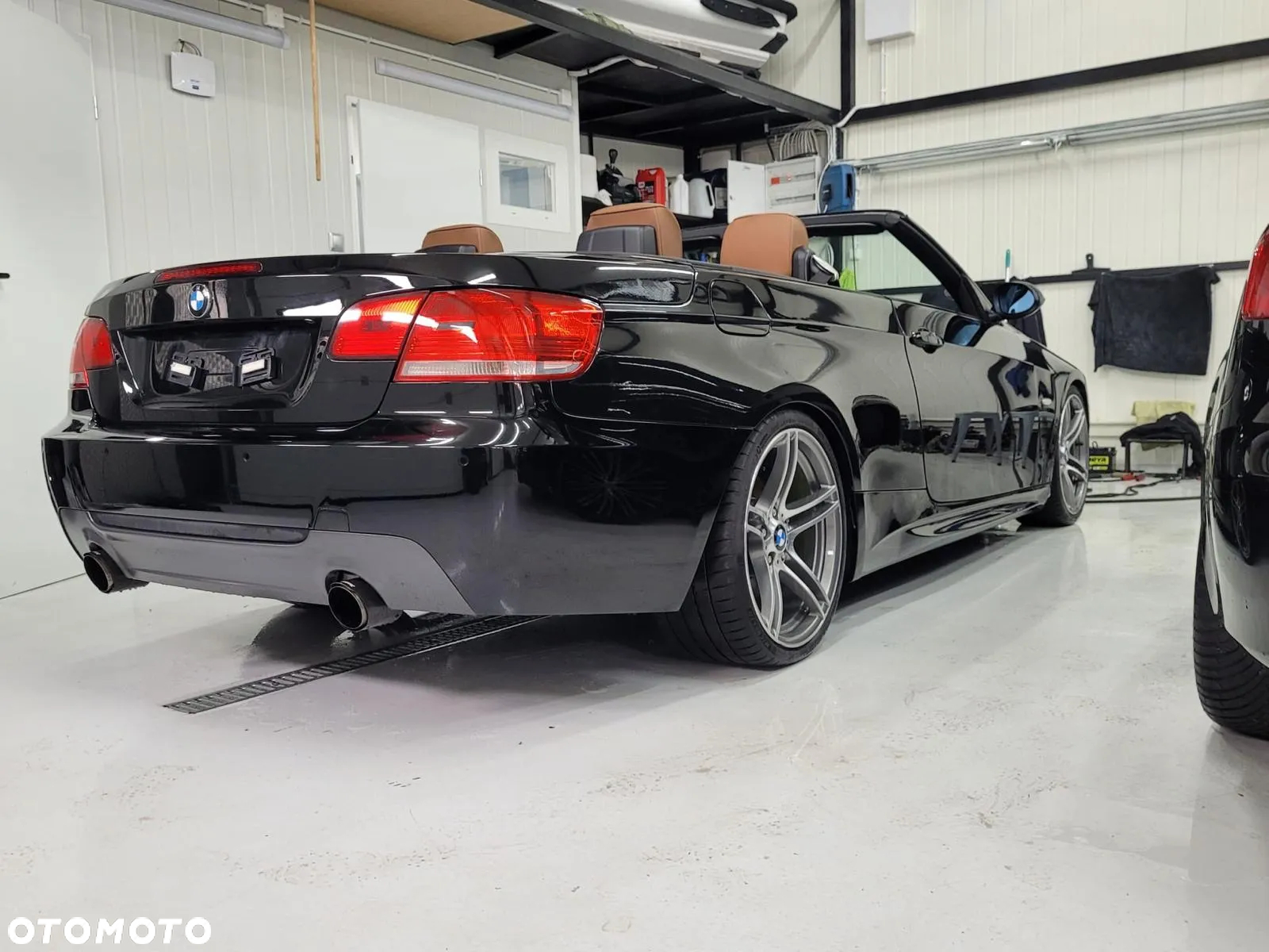BMW Seria 3 335i Cabrio - 5