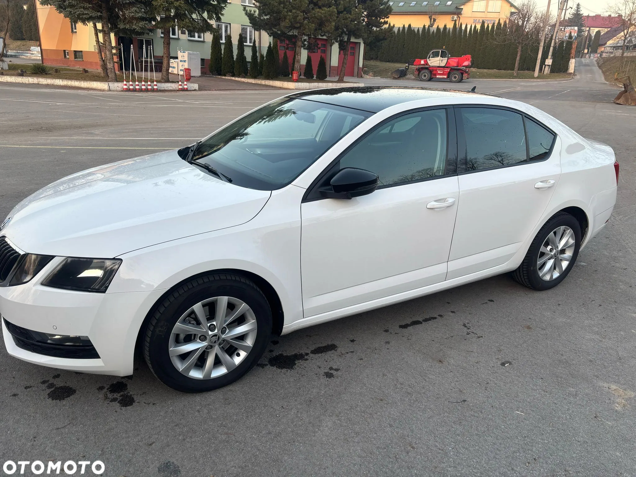 Skoda Octavia 2.0 TDI L&K DSG - 17