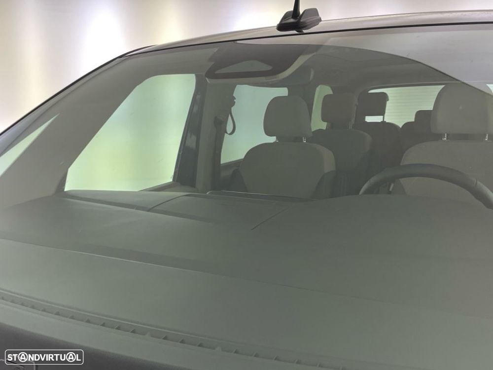 VW Multivan 1.5 TSI e-Hybrid Life DSG - 19