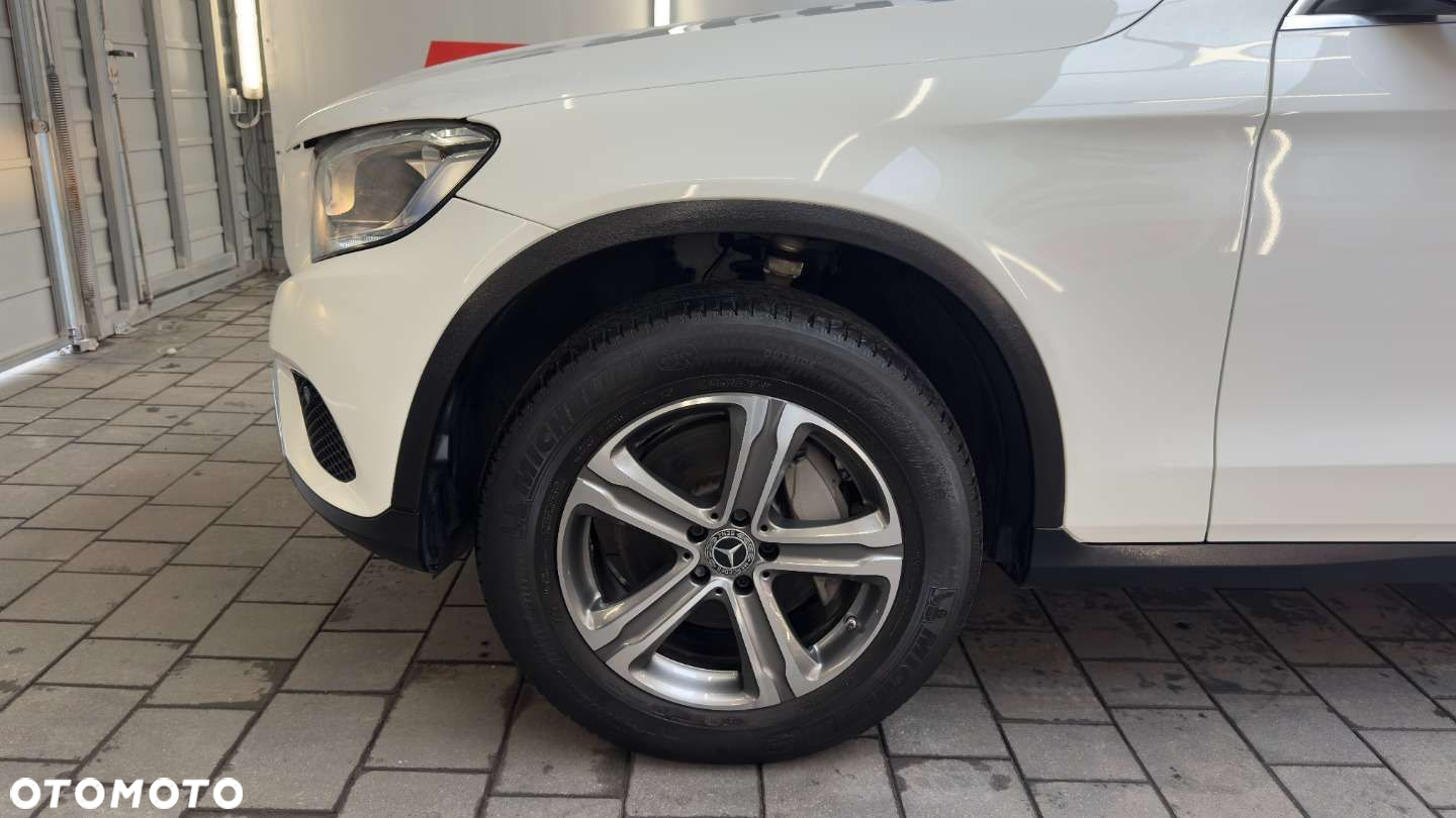 Mercedes-Benz GLC - 18