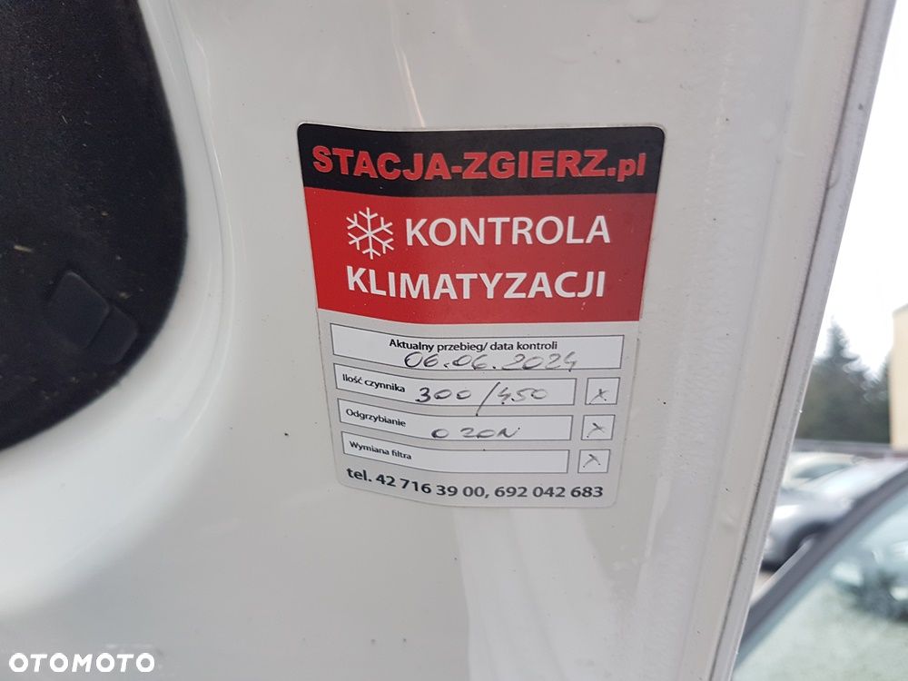 Skoda RAPID 1.6 TDI DPF Active - 11