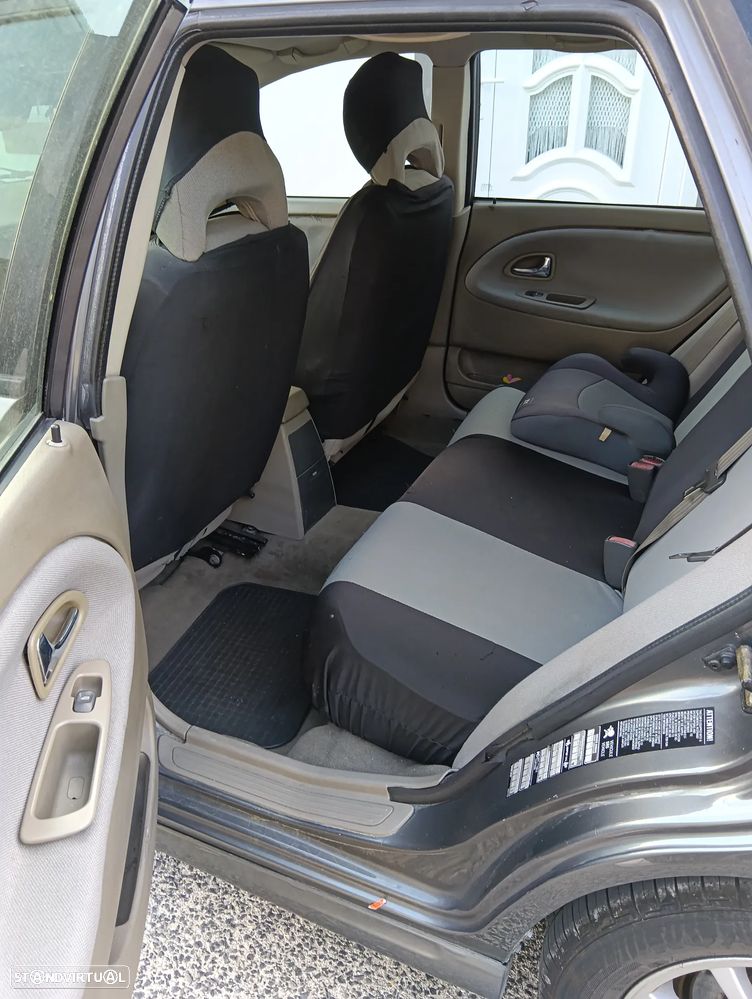 Volvo V40 Cross Country - 3