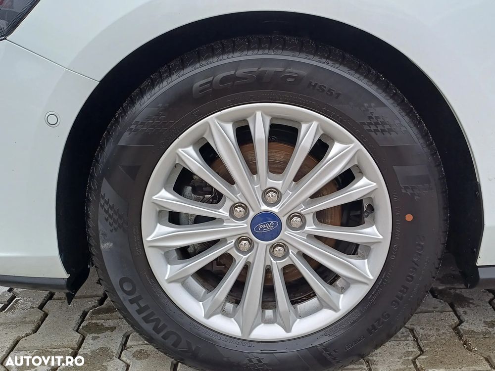 Ford Focus 1.5 EcoBlue Titanium - 8