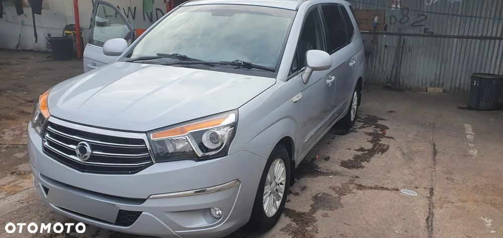 SsangYong/KGM Rodius - 1