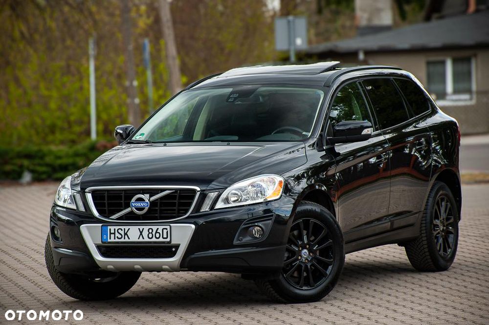 Volvo XC 60 D5 AWD Momentum - 1